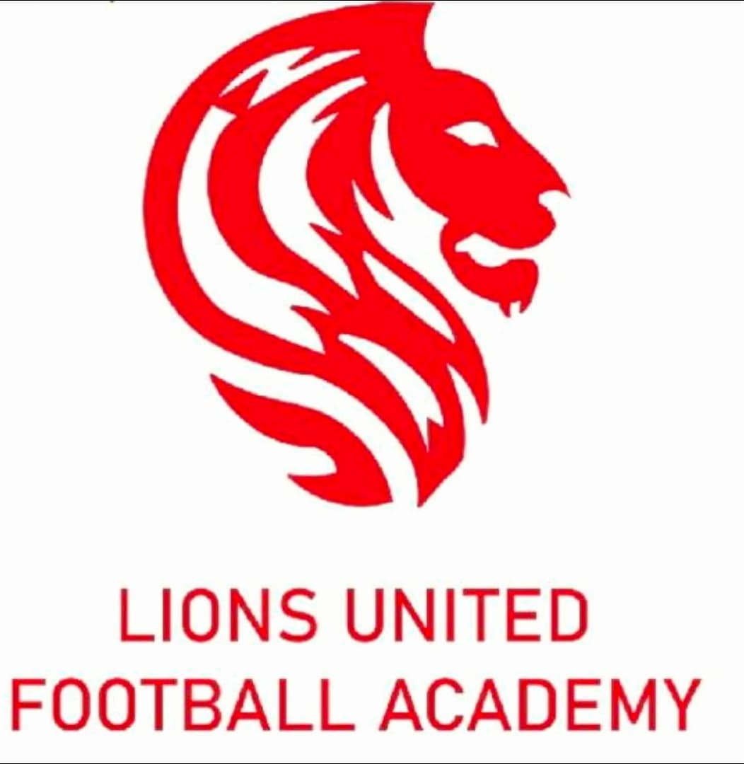 Kids' Football (Ages 7-16)